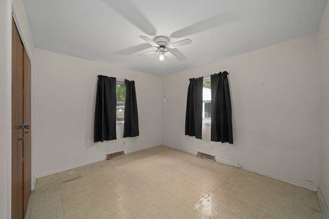Tiny photo for 2110 A-B State Route 31 Route, Oswego, IL 60543 (MLS # 12634234)
