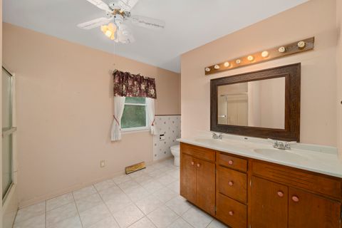Tiny photo for 2110 A-B State Route 31 Route, Oswego, IL 60543 (MLS # 12634234)