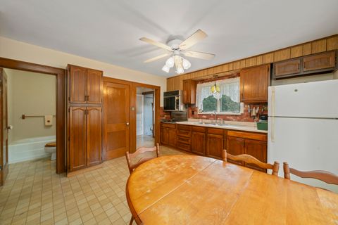 Tiny photo for 2110 A-B State Route 31 Route, Oswego, IL 60543 (MLS # 12634234)