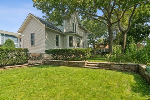 Tiny photo for 208 N Benton Street, Palatine, IL 60067 (MLS # 12792602)