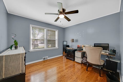 Tiny photo for 618 Dundee Avenue, Flossmoor, IL 60422 (MLS # 12770069)