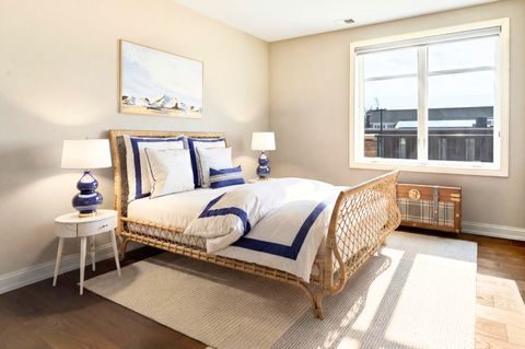 Tiny photo for 4441 Wolf Road #206, Western Springs, IL 60558 (MLS # 12590158)