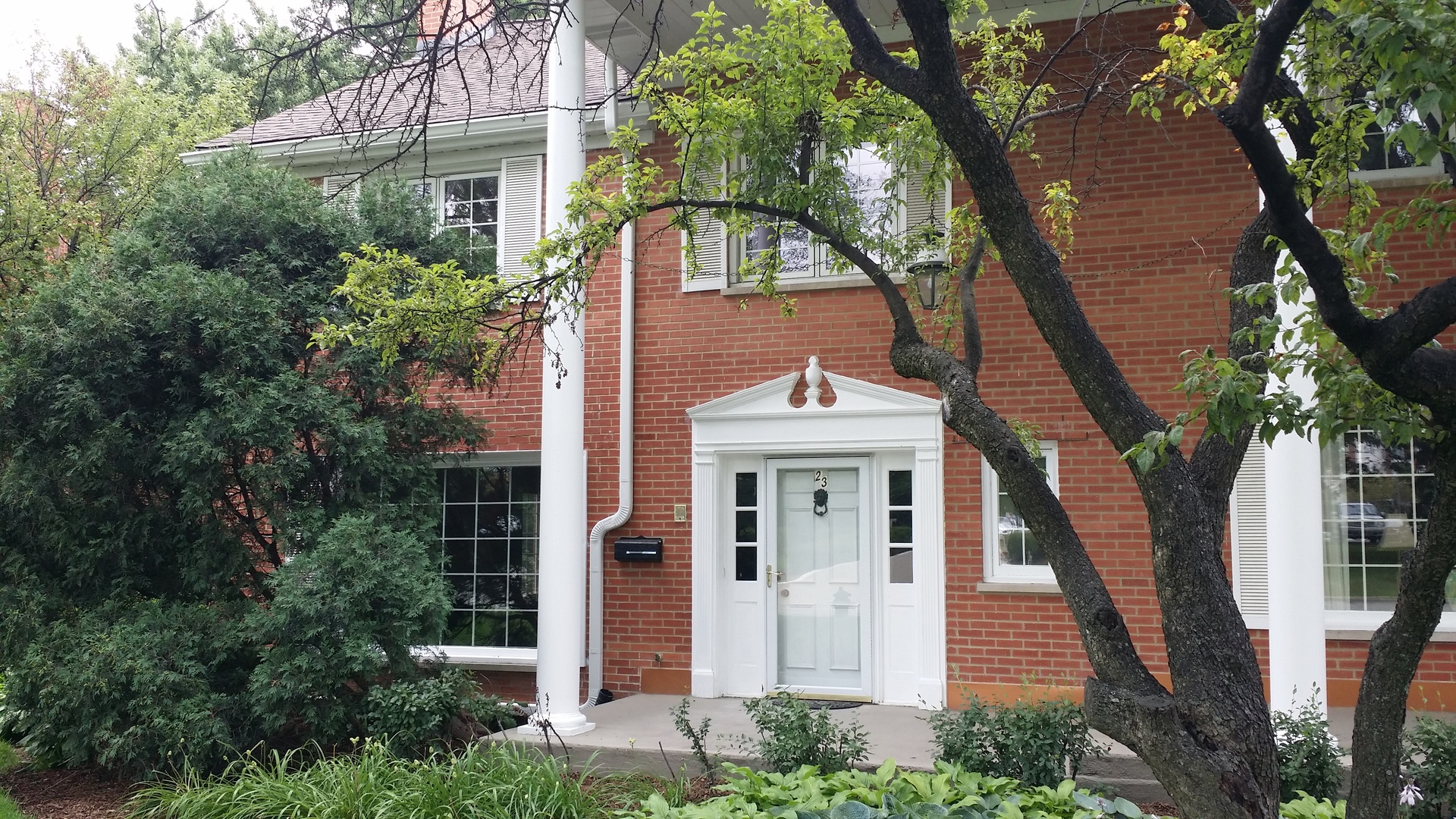 23 N Tower Road N