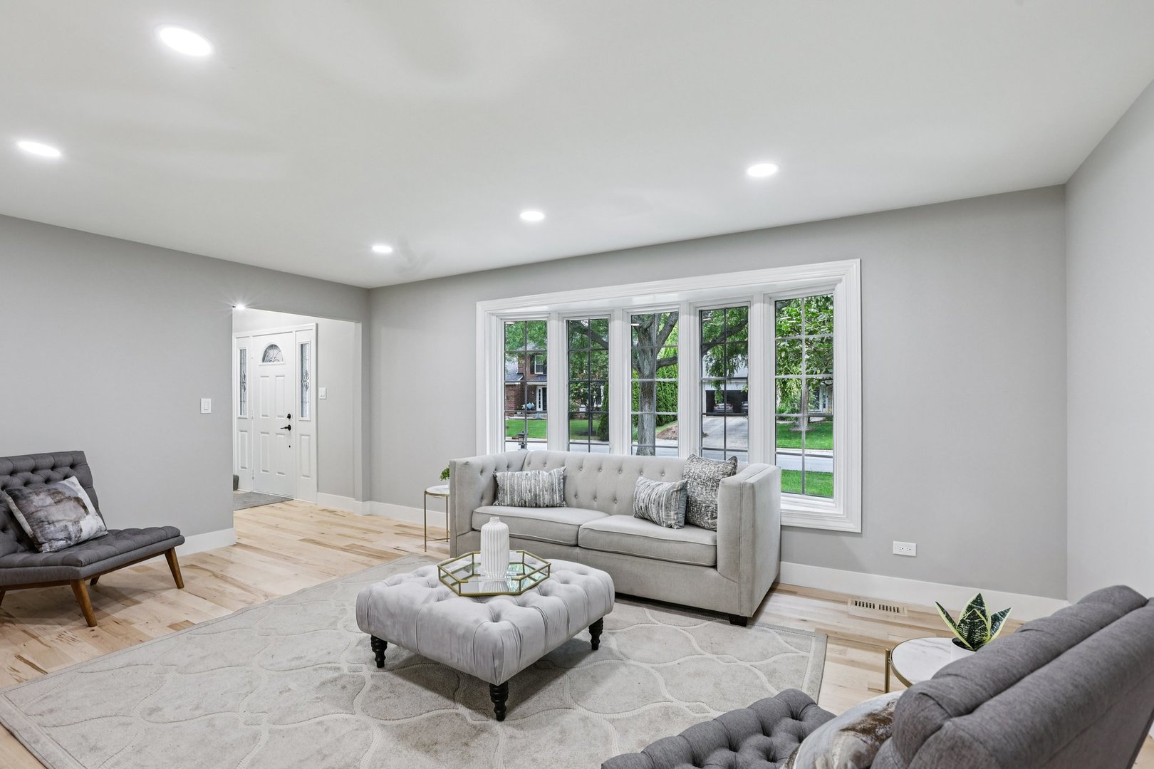 2425 Tanglewood Drive