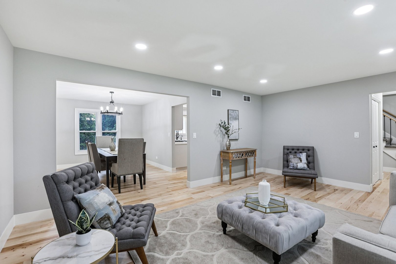 2425 Tanglewood Drive