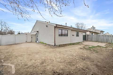 A home in Romeoville