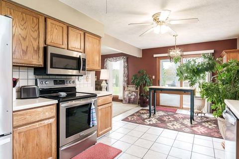 Tiny photo for 6159 UPPER RIDGE Way, Roscoe, IL 61073 (MLS # 12628508)