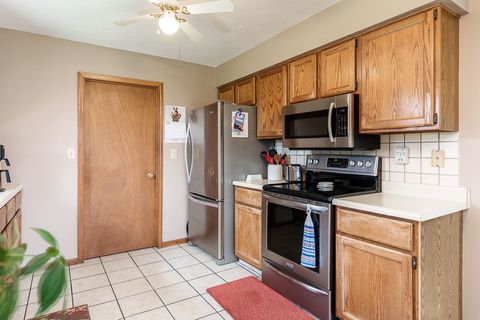 Tiny photo for 6159 UPPER RIDGE Way, Roscoe, IL 61073 (MLS # 12628508)