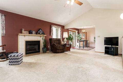 Tiny photo for 6159 UPPER RIDGE Way, Roscoe, IL 61073 (MLS # 12628508)