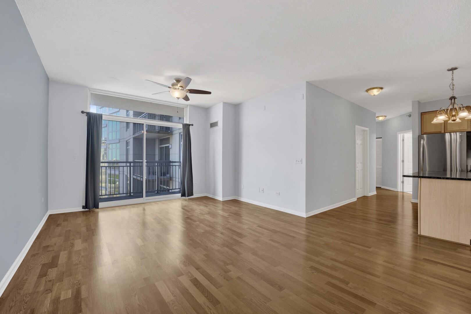 1134 W Granville Avenue 919
