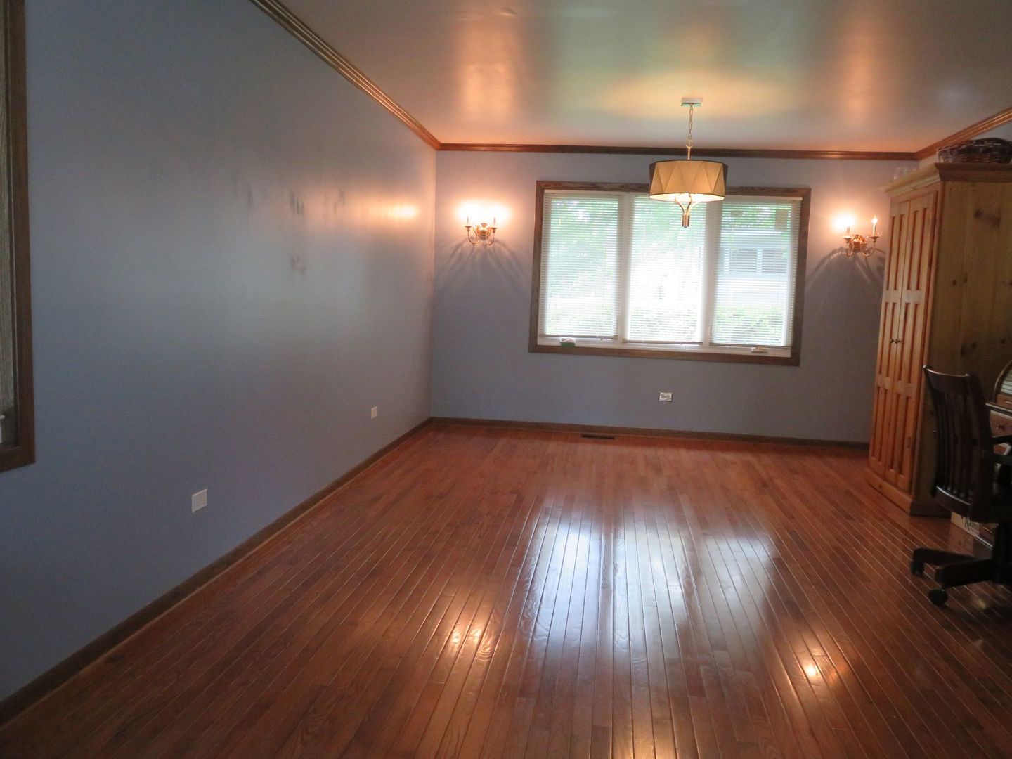 8025 Shoshone Trail