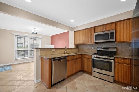 Tiny photo for 192 Benton Lane, Bloomingdale, IL 60108 (MLS # 12608898)