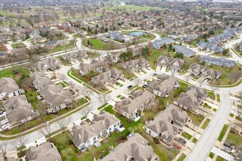 Tiny photo for 192 Benton Lane, Bloomingdale, IL 60108 (MLS # 12608898)