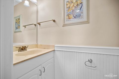 Tiny photo for 192 Benton Lane, Bloomingdale, IL 60108 (MLS # 12608898)