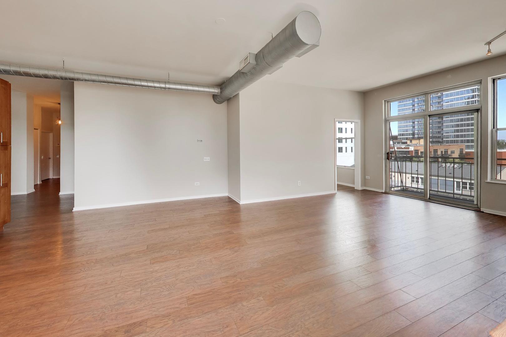 1631 S MICHIGAN Avenue 506