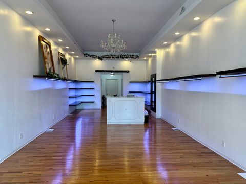 Tiny photo for 4028 N Milwaukee Avenue, Chicago, IL 60630 (MLS # 12524902)