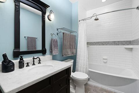 Tiny photo for 326 E Central Road, Arlington Heights, IL 60005 (MLS # 12688518)