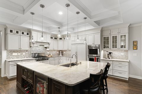 Tiny photo for 326 E Central Road, Arlington Heights, IL 60005 (MLS # 12688518)