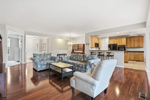 Tiny photo for 506 Honors Court, Shorewood, IL 60404 (MLS # 12615459)