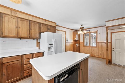 Tiny photo for 15530 W Wildwood Court, Libertyville, IL 60048 (MLS # 12531911)