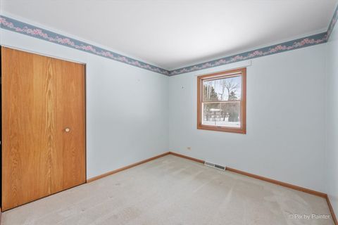 Tiny photo for 15530 W Wildwood Court, Libertyville, IL 60048 (MLS # 12531911)