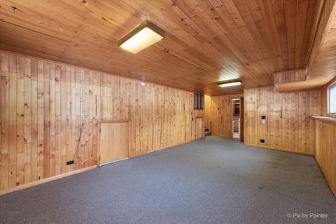 Tiny photo for 15530 W Wildwood Court, Libertyville, IL 60048 (MLS # 12531911)