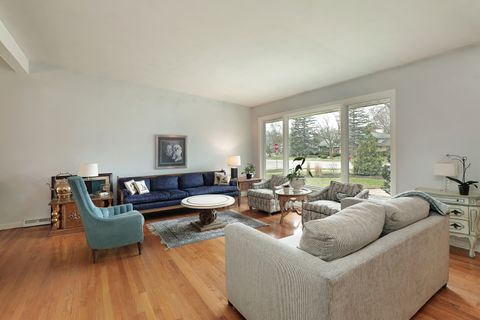 Tiny photo for 2811 Cherry Lane, Northbrook, IL 60062 (MLS # 12605817)