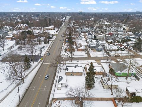 Tiny photo for 5441 Benton Avenue, Downers Grove, IL 60515 (MLS # 12557636)