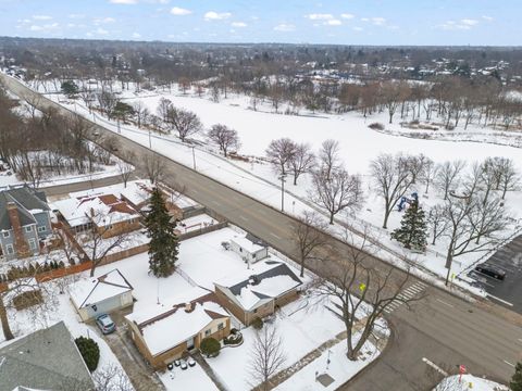 Tiny photo for 5441 Benton Avenue, Downers Grove, IL 60515 (MLS # 12557636)