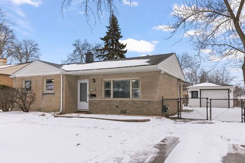 5441 Benton Avenue Downers Grove IL 60515