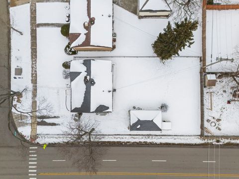 Tiny photo for 5441 Benton Avenue, Downers Grove, IL 60515 (MLS # 12557636)