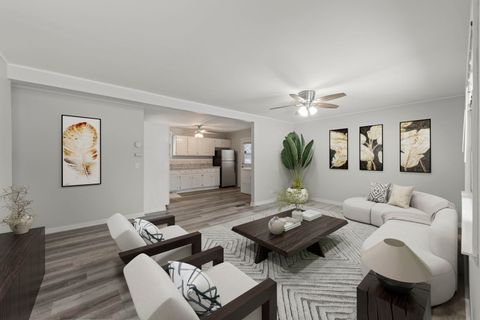 Tiny photo for 5441 Benton Avenue, Downers Grove, IL 60515 (MLS # 12557636)