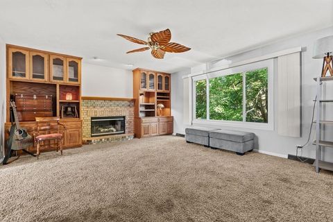 Tiny photo for 2640 SIOUX Court, Rockford, IL 61109 (MLS # 12499629)