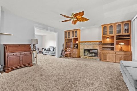 Tiny photo for 2640 SIOUX Court, Rockford, IL 61109 (MLS # 12499629)