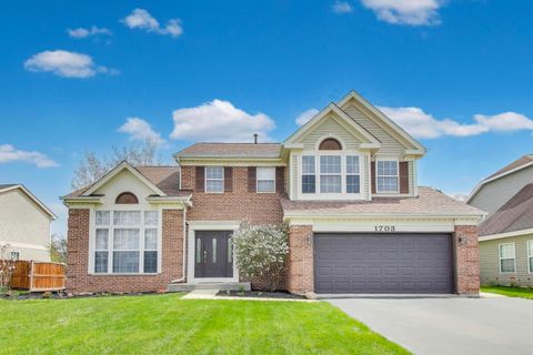 1703 Cunningham Lane Crystal Lake IL 60014