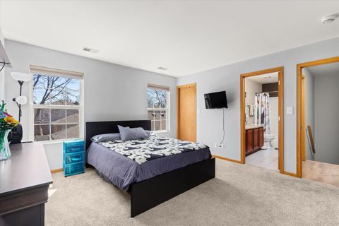 Tiny photo for 18608 W Point Drive, Tinley Park, IL 60477 (MLS # 12607955)