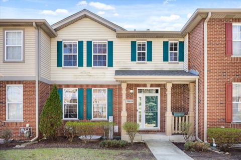 Photo of 18608 W Point Drive, Tinley Park, IL 60477 (MLS # 12607955)