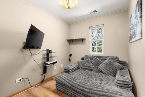 Tiny photo for 18608 W Point Drive, Tinley Park, IL 60477 (MLS # 12607955)