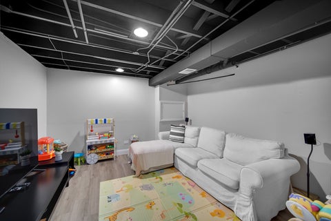 Tiny photo for 705 Clearwater Court, Wheeling, IL 60090 (MLS # 12789792)