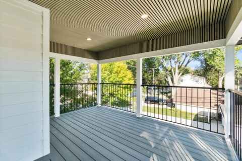 Tiny photo for 415 N Haddow Avenue, Arlington Heights, IL 60004 (MLS # 12557088)