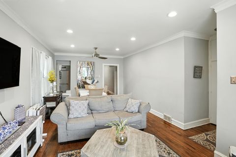 Tiny photo for 4224 N Oriole Avenue, Norridge, IL 60706 (MLS # 12424652)