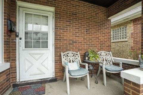 Tiny photo for 4224 N Oriole Avenue, Norridge, IL 60706 (MLS # 12424652)