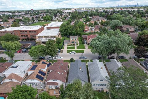 Tiny photo for 4224 N Oriole Avenue, Norridge, IL 60706 (MLS # 12424652)