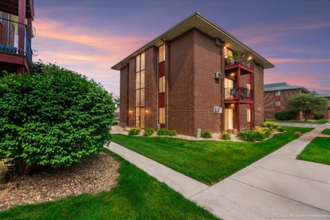 Photo of 15816 Terrace Drive #3W, Oak Forest, IL 60452 (MLS # 12695499)