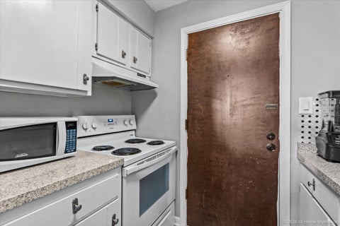 Tiny photo for 15816 Terrace Drive #3W, Oak Forest, IL 60452 (MLS # 12695499)