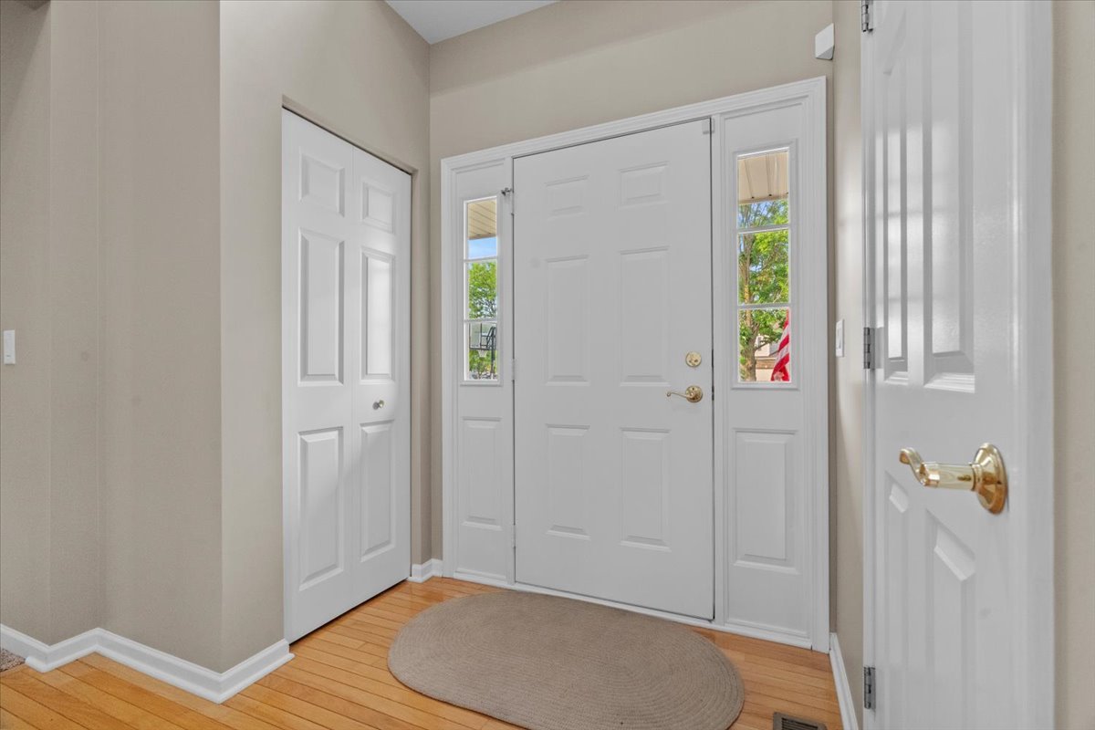 32526 Pilgrims Court