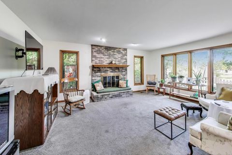 Tiny photo for 10524 Camelot Street, Westchester, IL 60154 (MLS # 12457163)