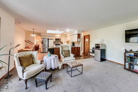 Tiny photo for 10524 Camelot Street, Westchester, IL 60154 (MLS # 12457163)
