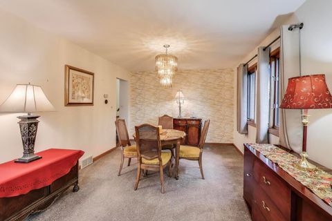 Tiny photo for 10524 Camelot Street, Westchester, IL 60154 (MLS # 12457163)