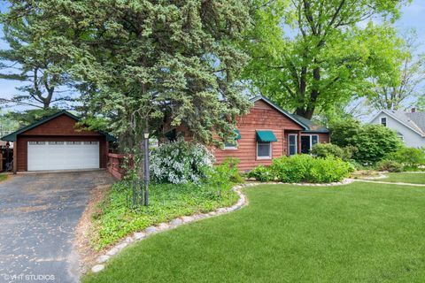 10627 S Worth Avenue Worth IL 60482